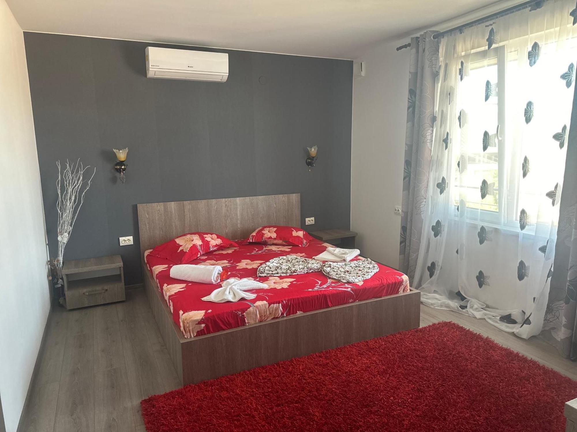 Casa Clau Hotel Orşova Екстериор снимка